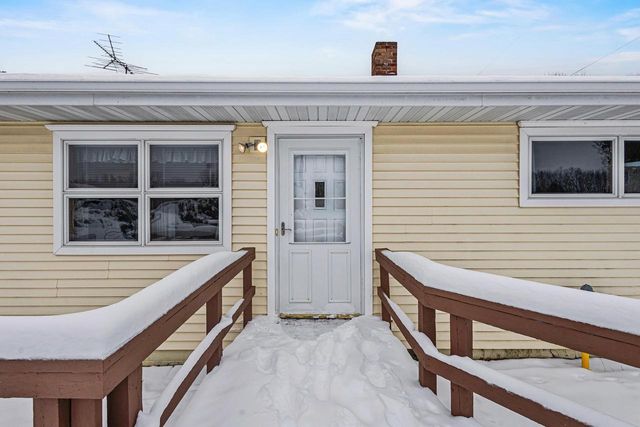 N6038 COUNTY RD D, Kewaunee, WI 54216