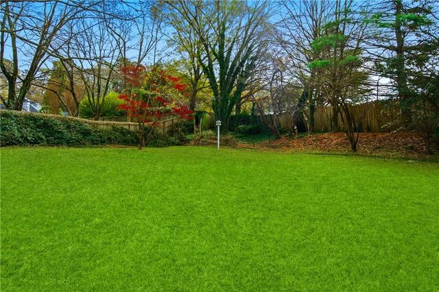 1044 Little Willeo Road, Marietta, GA 30068