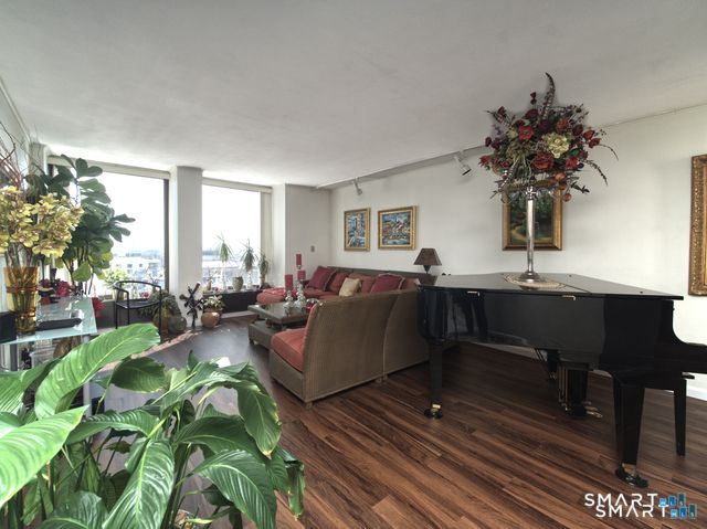 1 Gold Street 12G, Hartford, CT 06103