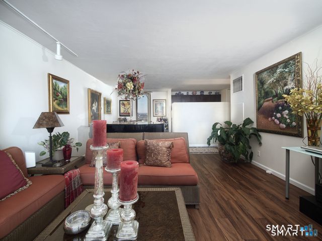 1 Gold Street 12G, Hartford, CT 06103