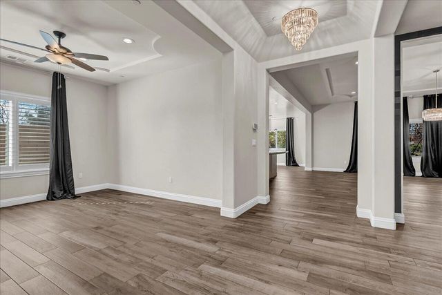 1684 W Berkshire Lane, Hanford, CA 93230