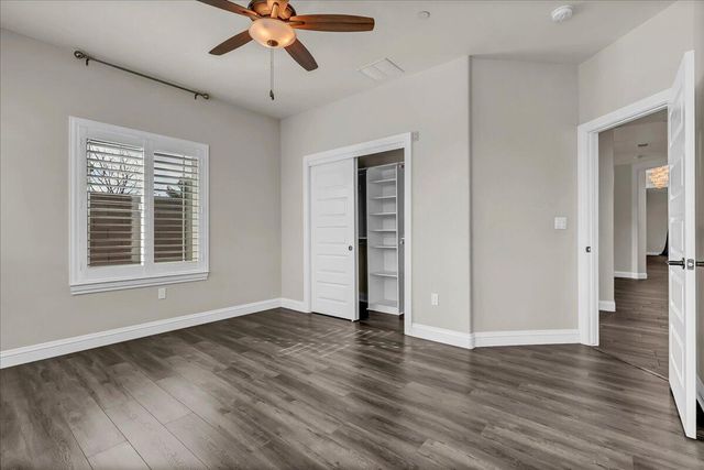 1684 W Berkshire Lane, Hanford, CA 93230