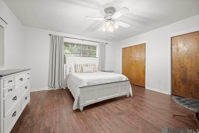 1369 Crescent Dr, Baton Rouge, LA 70806