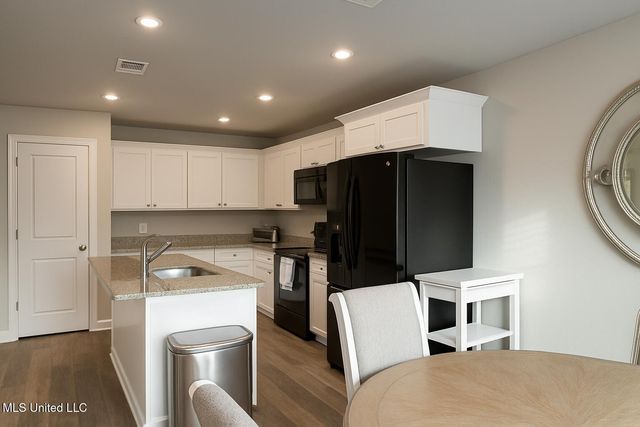 649 Iona Street, Diamondhead, MS 39525