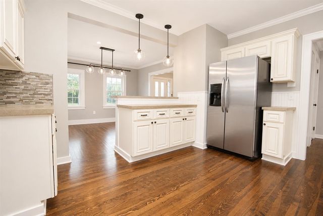 524 3 Mile Road, Grand Rapids, MI 49505