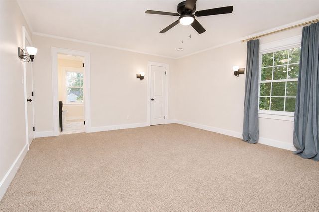 524 3 Mile Road, Grand Rapids, MI 49505
