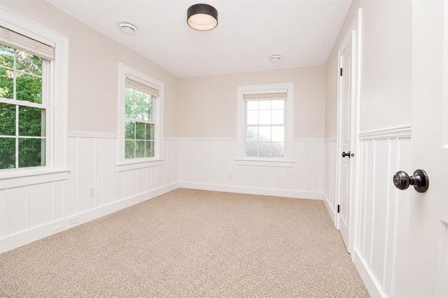524 3 Mile Road, Grand Rapids, MI 49505