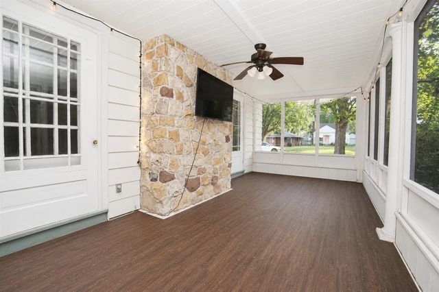 524 3 Mile Road, Grand Rapids, MI 49505