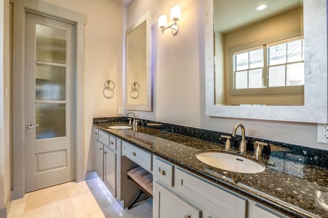 1316 Hadley Street, Houston, TX 77002