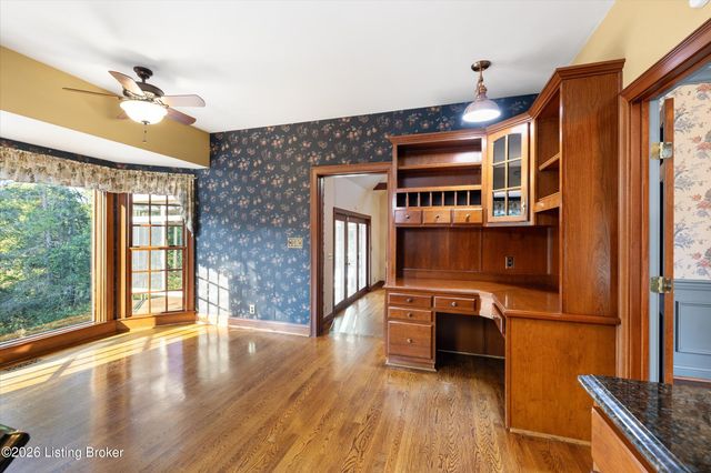 7626 Deer Meadow Dr, Louisville, KY 40241