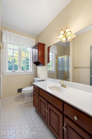 7626 Deer Meadow Dr, Louisville, KY 40241
