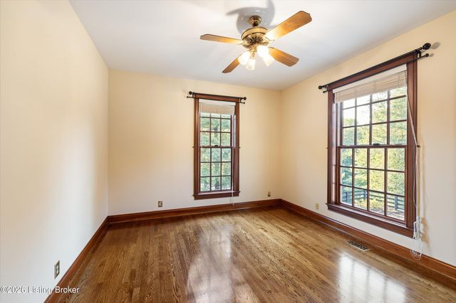 7626 Deer Meadow Dr, Louisville, KY 40241