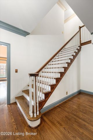 7626 Deer Meadow Dr, Louisville, KY 40241