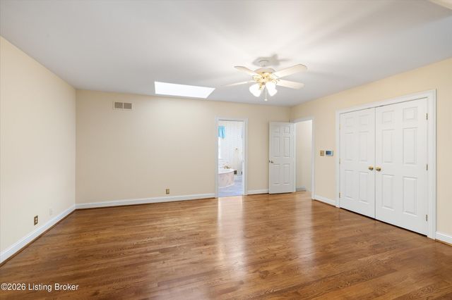 7626 Deer Meadow Dr, Louisville, KY 40241