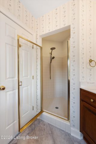 7626 Deer Meadow Dr, Louisville, KY 40241