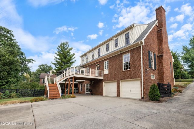 7626 Deer Meadow Dr, Louisville, KY 40241