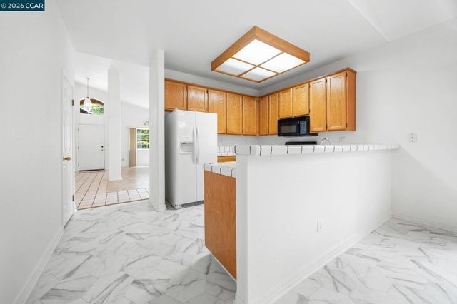 1402 Legend Circle, Vallejo, CA 94591