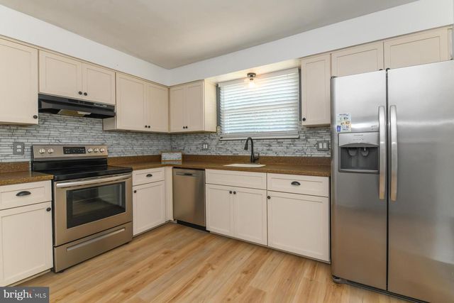 7680 WYNDAM RD, Pennsauken, NJ 08109