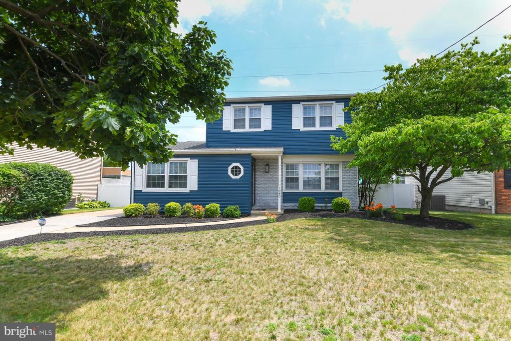 7680 WYNDAM RD, Pennsauken, NJ 08109