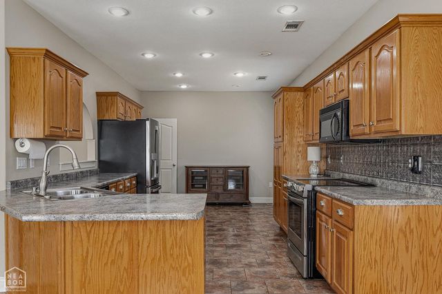 4013 Cypress Glenn Cove, Jonesboro, AR 72405