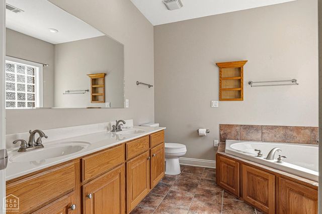 4013 Cypress Glenn Cove, Jonesboro, AR 72405