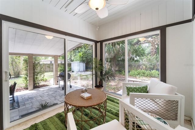 1502 W MEADOWBROOK AVENUE, Tampa, FL 33612
