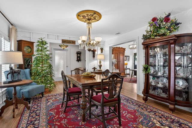 2074 W Fm 922, Valley View, TX 76272