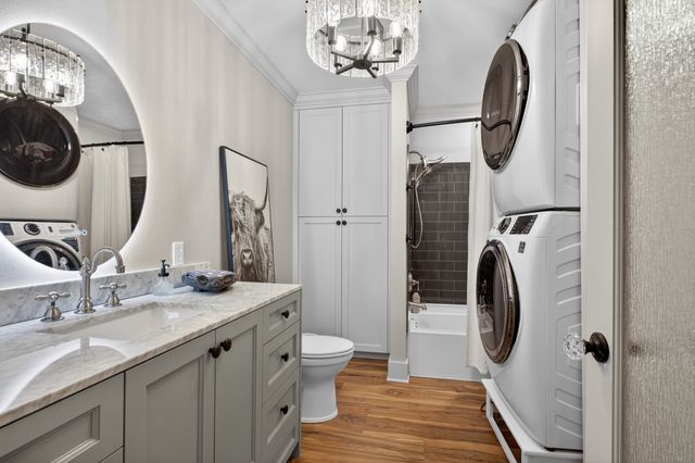 2074 W Fm 922, Valley View, TX 76272