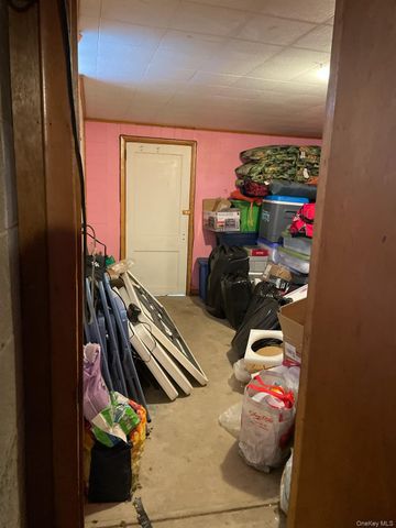 747 Bloomingburg Road, Bloomingburg, NY 12721