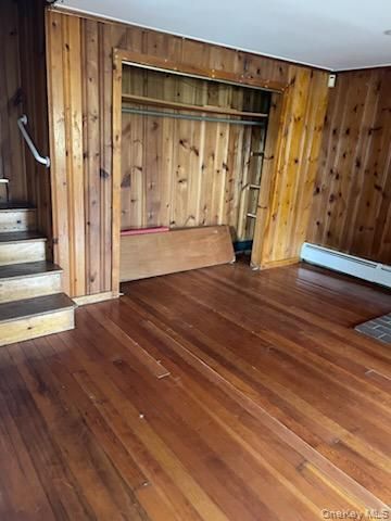747 Bloomingburg Road, Bloomingburg, NY 12721