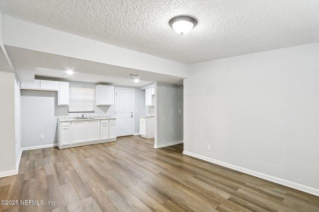 1959 W 5TH Street, Jacksonville, FL 32209