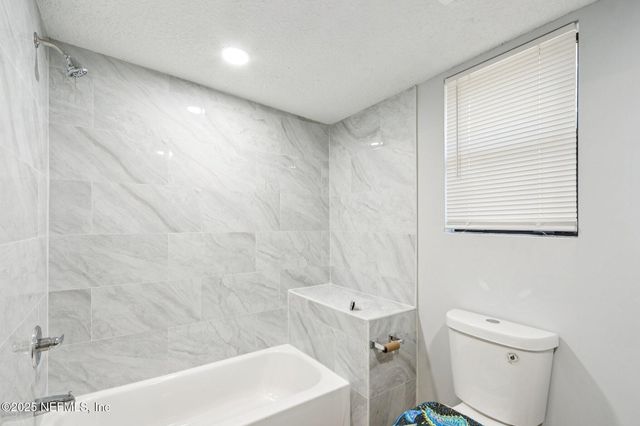 1959 W 5TH Street, Jacksonville, FL 32209