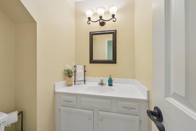 117 Canyon Run, Cary, NC 27513