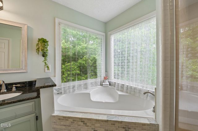 117 Canyon Run, Cary, NC 27513