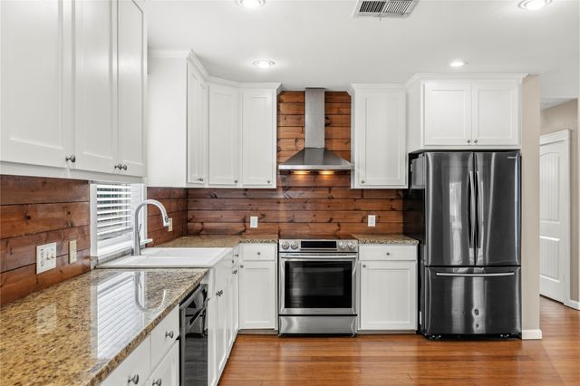 18000 Lafayette Park RD, Jonestown, TX 78645