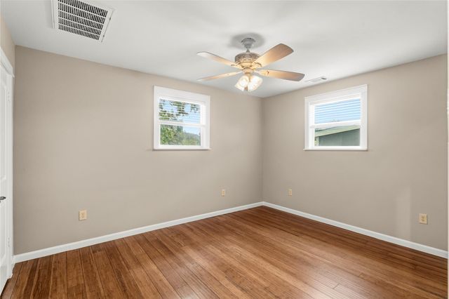 18000 Lafayette Park RD, Jonestown, TX 78645