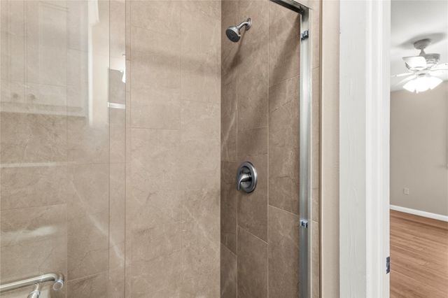 18000 Lafayette Park RD, Jonestown, TX 78645