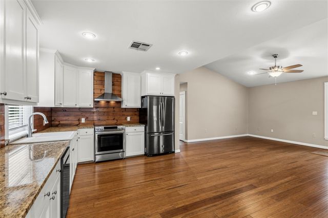 18000 Lafayette Park RD, Jonestown, TX 78645