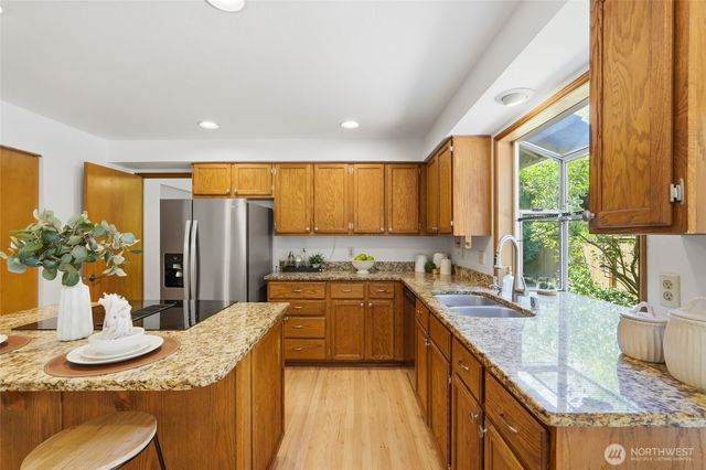 11822 37th Drive SE, Everett, WA 98208