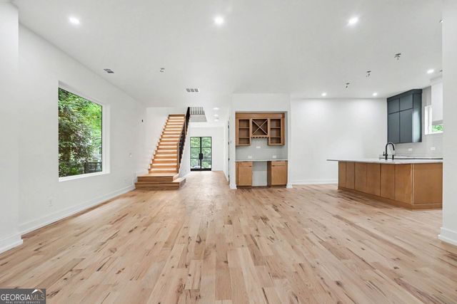12 Montgomery Street NE, Atlanta, GA 30307