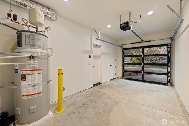 2723 NE 87th Street, Seattle, WA 98115