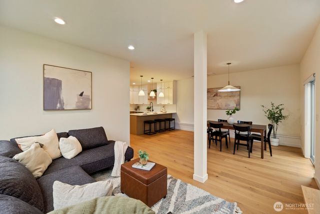 2723 NE 87th Street, Seattle, WA 98115