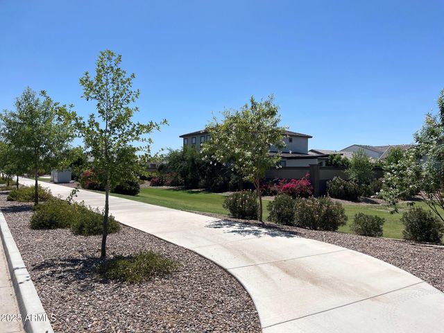 22638 E SADDLE Way, Queen Creek, AZ 85142