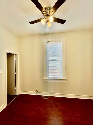 8538 S Buffalo Avenue, Chicago, IL 60617