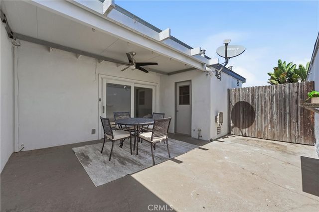 20244 Magnolia Street, Huntington Beach, CA 92646