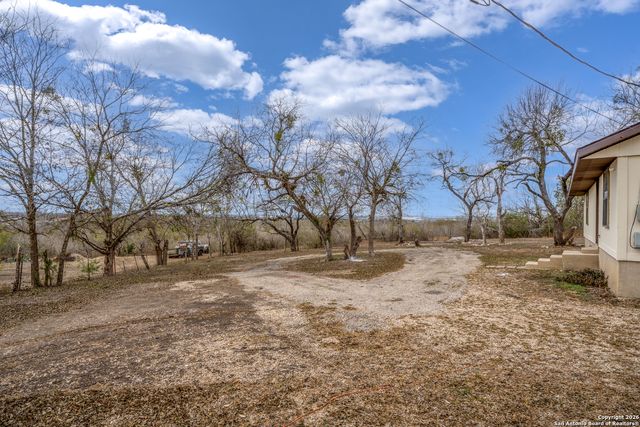 9557 Green Valley, Marion, TX 78124