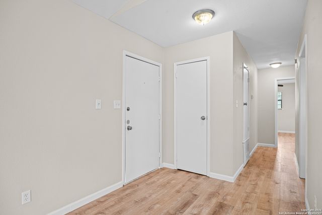 9557 Green Valley, Marion, TX 78124