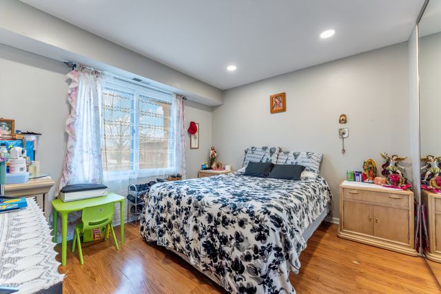 1132 E Randville Drive 2H, Palatine, IL 60074