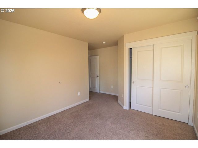 6398 Se GETTMAN Ter, Hillsboro, OR 97123