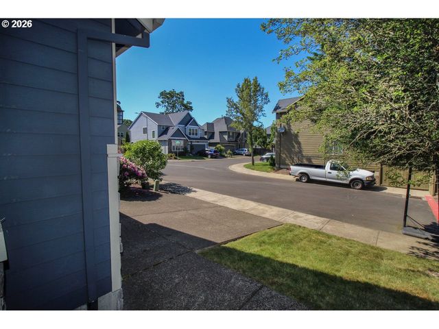 6398 Se GETTMAN Ter, Hillsboro, OR 97123